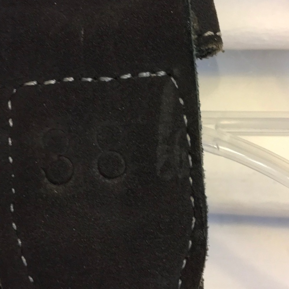 Leather Belt, embroidered panels - Picture 5 of 5